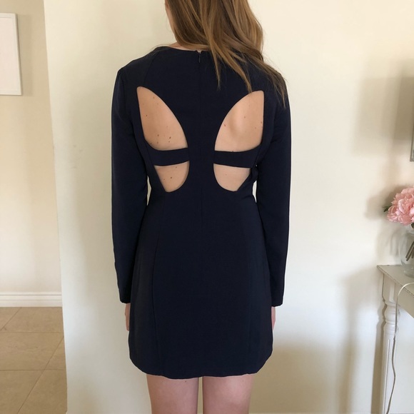 Finder Keepers Tropical navy dress - Picture 4 of 7